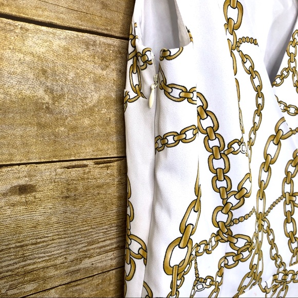 Jennifer Lopez White & Chain Print Romper - Picture 4 of 6